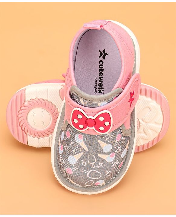 Cute Walk by Babyhug Velcro Closure & Bow Applique Casual Shoes - Pink