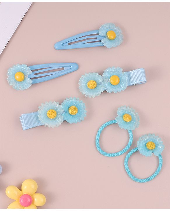 Babyhug  Free Size  Hair Pins & Clips  with Floral Applique - Blue