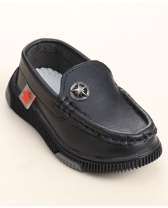 Cute Walk by Babyhug Slip On Solid Formal Shoes Star Applique - Black