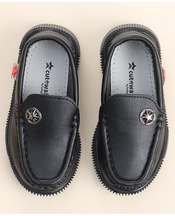 Cute Walk by Babyhug Slip On Solid Formal Shoes Star Applique - Black