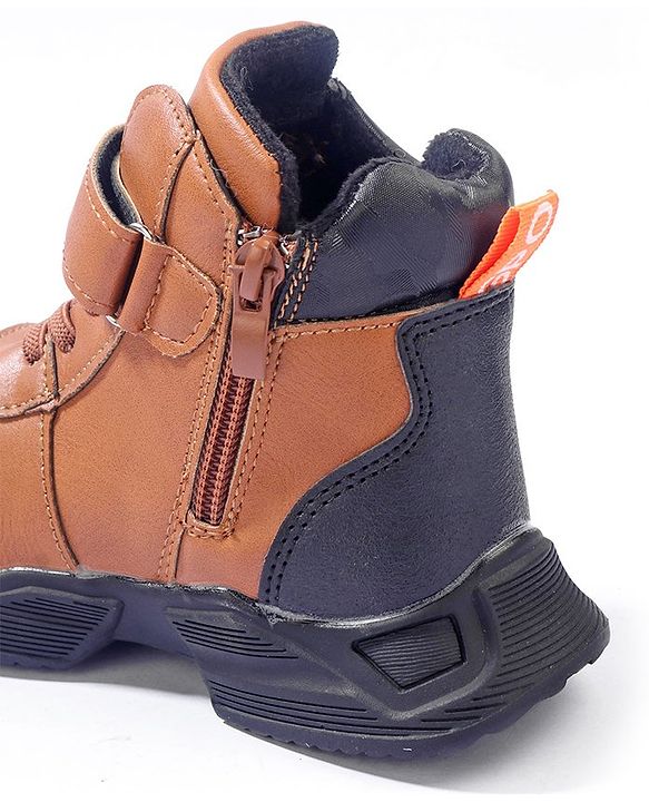 Cute Walk by Babyhug Velcro Closure Winter Boots - Brown