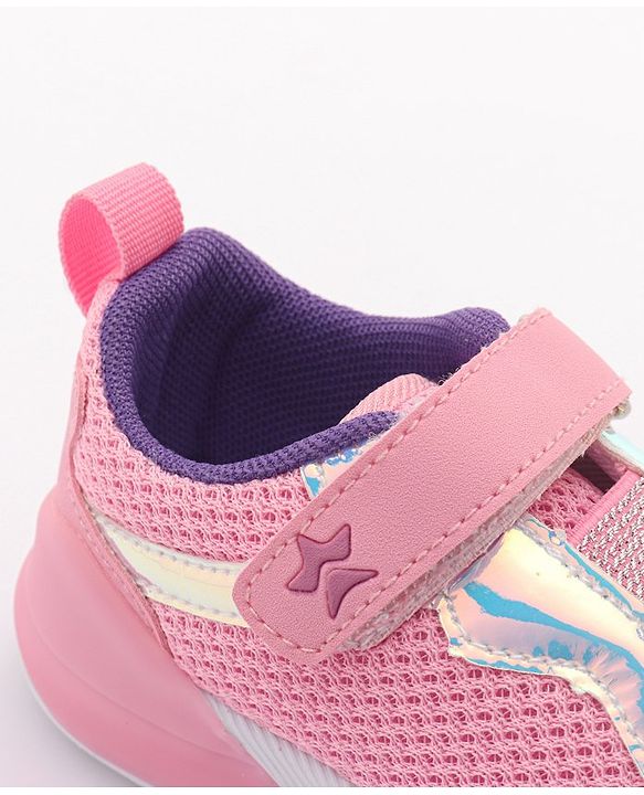 Cute Walk by Babyhug Velcro Closure Sneakers - Light Pink
