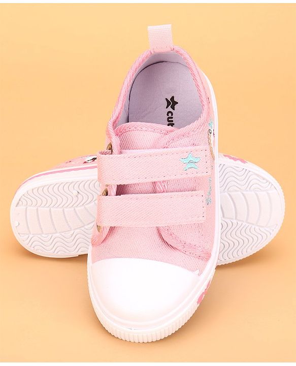 Cute Walk by Babyhug Casual Shoes With Velcro Closure and Swan Embroidery - Pink