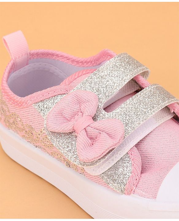 Cute Walk by Babyhug Casual Shoes Sequin Detailing & Bow Applique - Pink