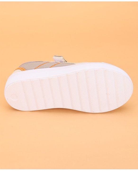 Cute Walk by Babyhug Slip On Casual Shoes with Velcro Closure - Grey