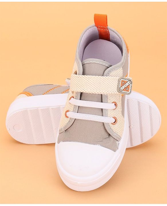 Cute Walk by Babyhug Slip On Casual Shoes with Velcro Closure - Grey
