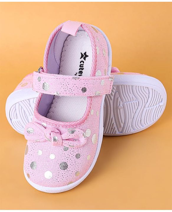 Cute Walk by Babyhug Slip On Casual Shoes with Velcro Closure & Polka Dots Print - Pink