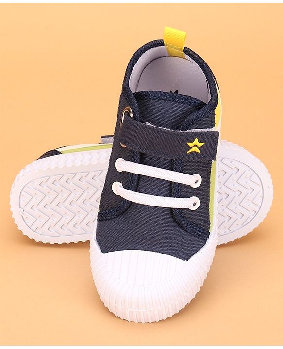 Cute Walk by Babyhug Casual Shoes with Velcro Closure - Blue