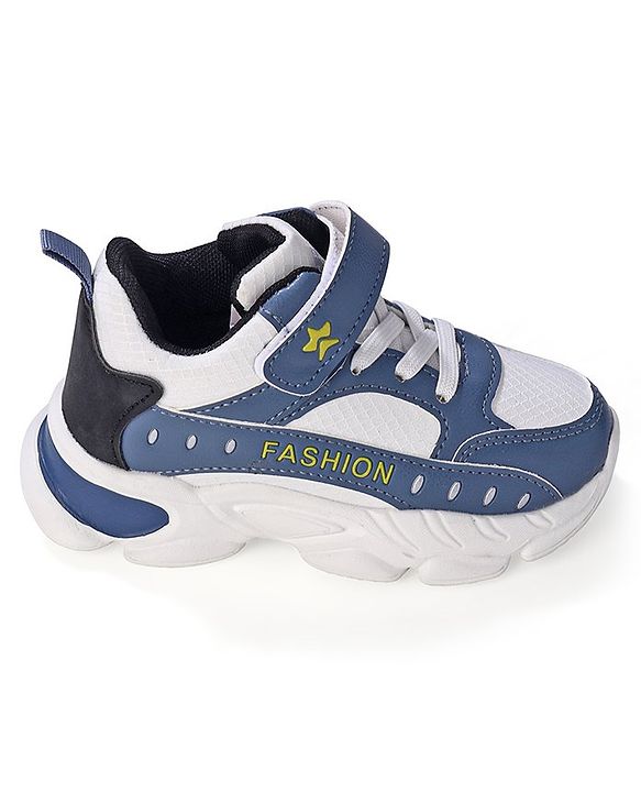 Cute Walk by Babyhug Velcro Closure Sneakers - White & Blue
