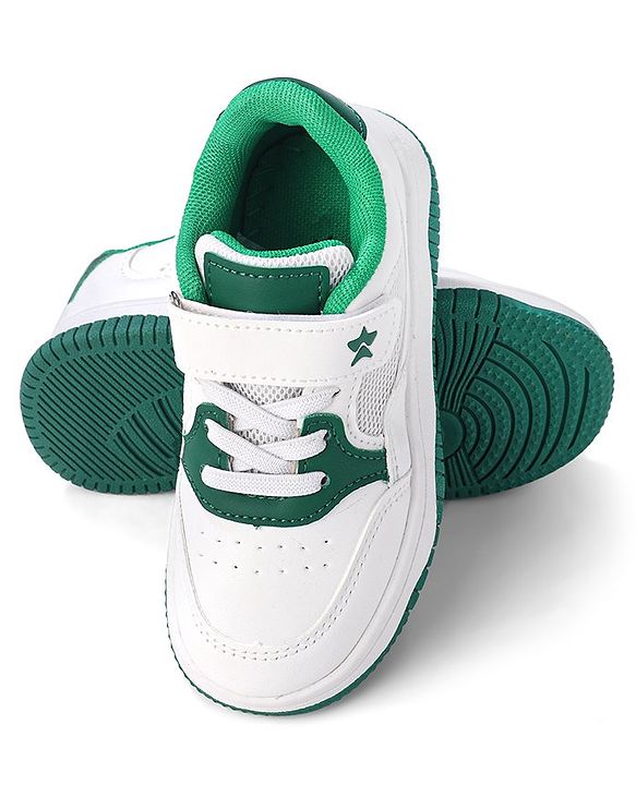 Cute Walk by Babyhug Velcro Closure Sneakers - White & Green