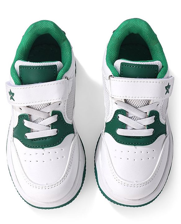 Cute Walk by Babyhug Velcro Closure Sneakers - White & Green