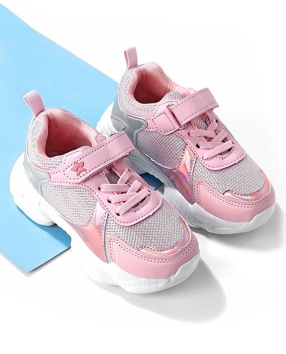 Cute Walk by Babyhug Sneaker Shoes With Velcro Closure - Pink