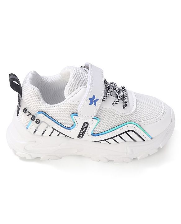 Cute Walk by Babyhug Sneakers Shoes With Velcro Closure Solid - White