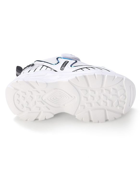 Cute Walk by Babyhug Sneakers Shoes With Velcro Closure Solid - White
