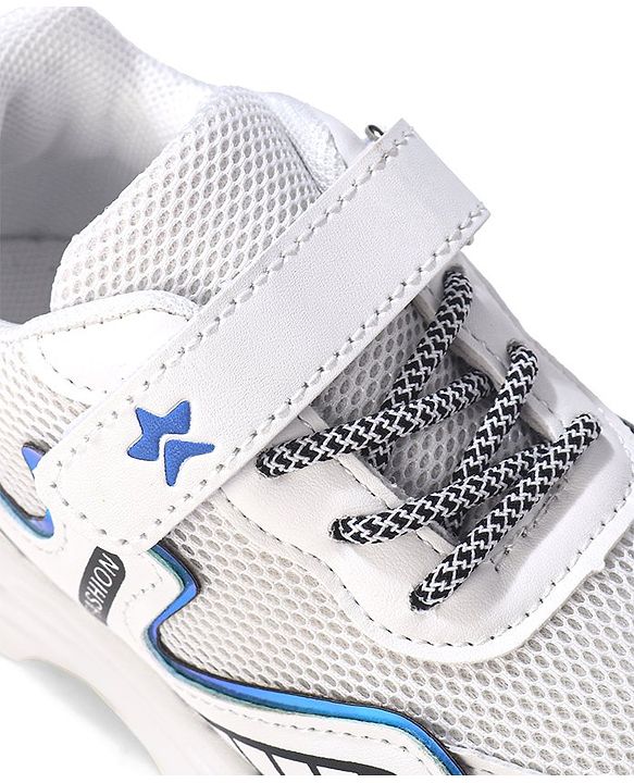 Cute Walk by Babyhug Sneakers Shoes With Velcro Closure Solid - White