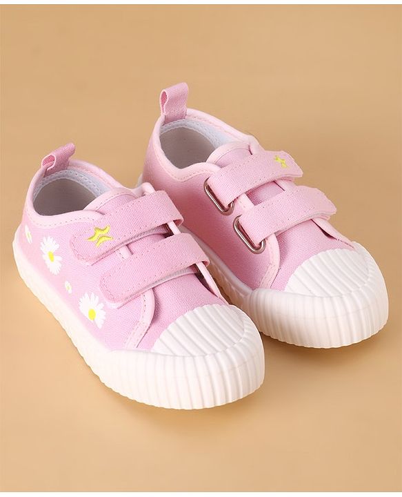 Cute Walk by Babyhug Casual Shoes with Velcro Closure Floral Print - Pink