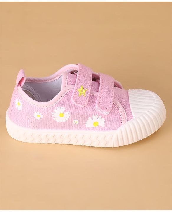 Cute Walk by Babyhug Casual Shoes with Velcro Closure Floral Print - Pink