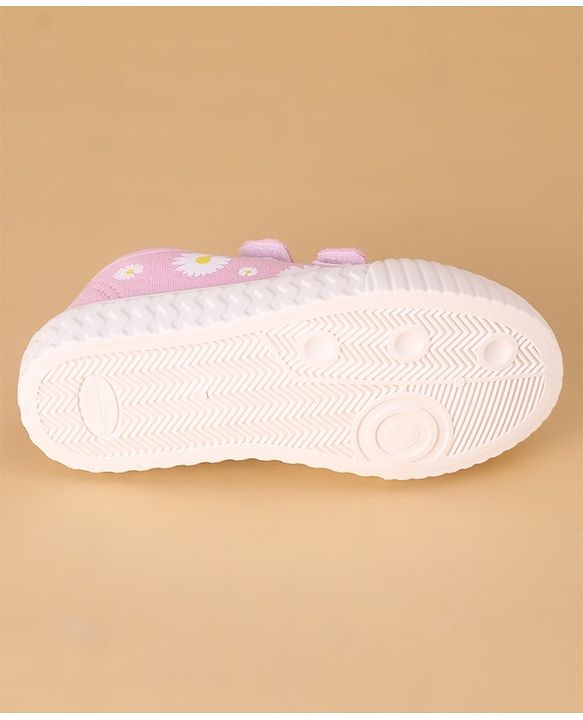 Cute Walk by Babyhug Casual Shoes with Velcro Closure Floral Print - Pink