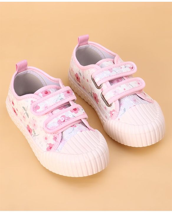 Cute Walk by Babyhug Casual Shoes with Velcro Closure Floral Print - Pink