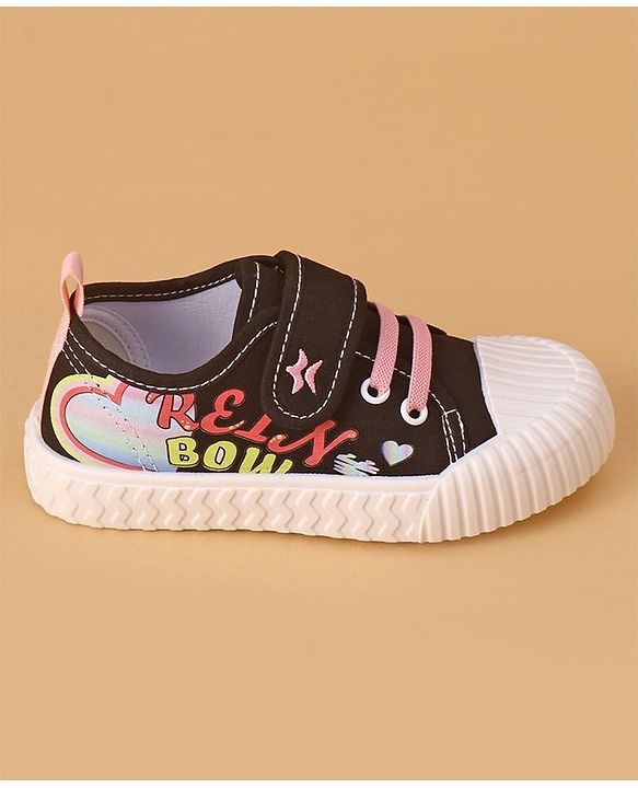 Cute Walk by Babyhug Casual Shoes with Velcro Closure Text Design - Black