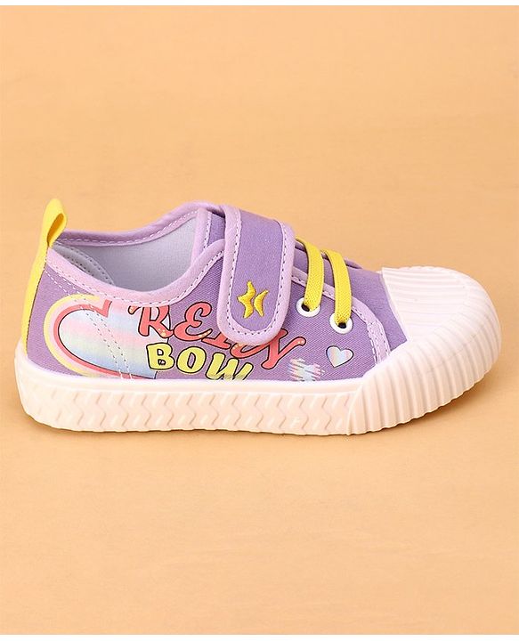 Cute Walk by Babyhug Casual Shoes with Velcro Closure Text Design - Black