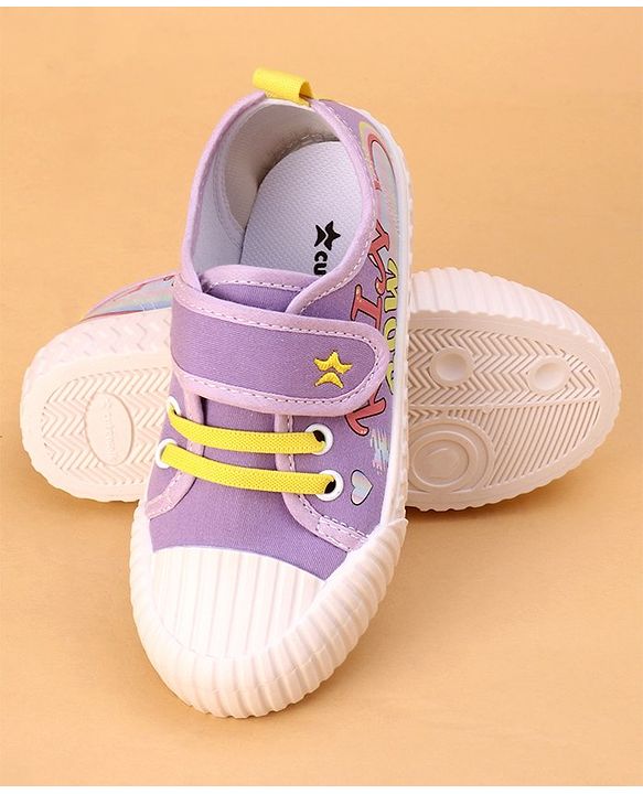 Cute Walk by Babyhug Casual Shoes with Velcro Closure Text Design - Black
