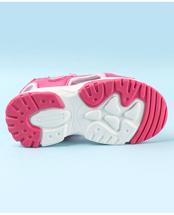 Cute Walk by Babyhug Sandals With Velcro Closure & Hearts Design - Fuchsia