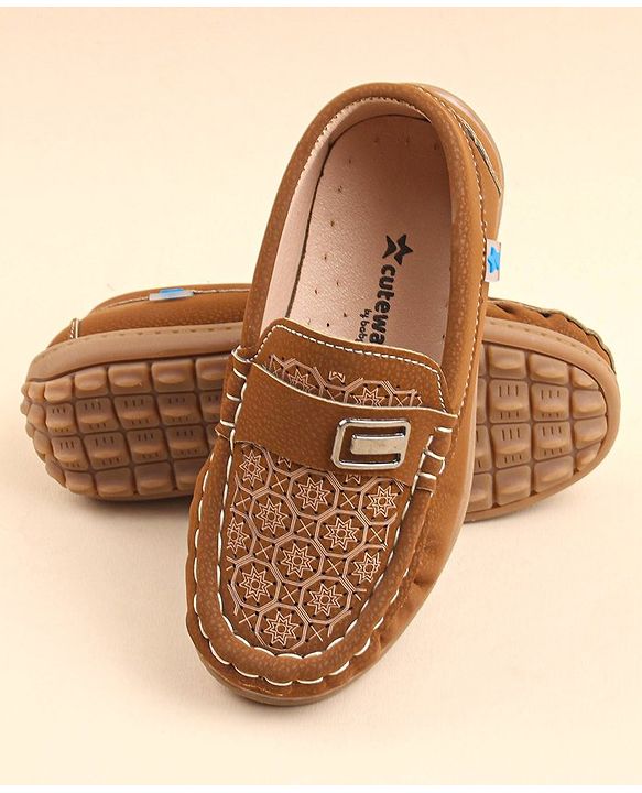 Cute Walk by Babyhug Slip On Loafer Shoes with Star Print - Brown