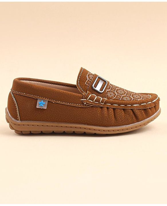 Cute Walk by Babyhug Slip On Loafer Shoes with Star Print - Brown