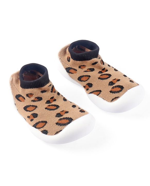 Cute Walk by Babyhug Slip On Socks Shoes with Cheetah Theme Print -  Brown
