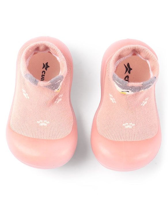Cute Walk by Babyhug Slip On Socks Shoes with Fox Design - Pink