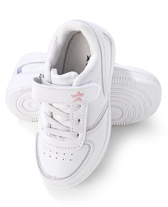 Cute Walk by Babyhug Sneakers with Velcro Closure - White