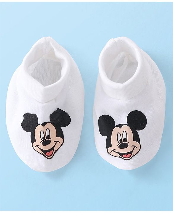 Babyhug Disney  Caps Mittens & Booties Set With Mickey Mouse Graphic - White