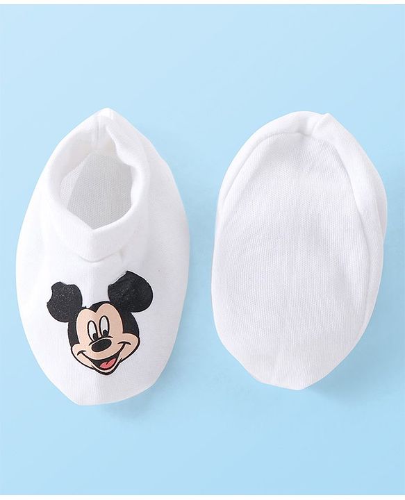 Babyhug Disney  Caps Mittens & Booties Set With Mickey Mouse Graphic - White