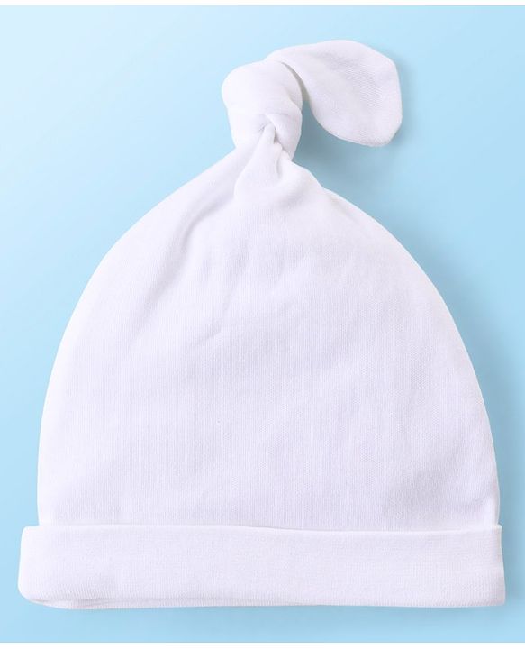 Babyhug Disney  Interlock Knitted Caps With Minnie Mouse Graphic and Knot Detailing Pack of 3 - White