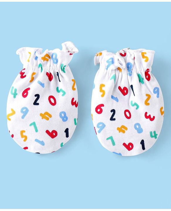 Babyhug 100% Cotton Knit Mitten & Booties With Numeric Print - White