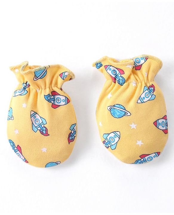 Babyhug 100% Cotton Knit Rocket Printed Mittens & Booties Set - Yellow