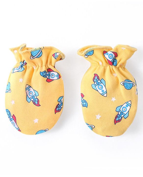 Babyhug 100% Cotton Knit Rocket Printed Mittens & Booties Set - Yellow