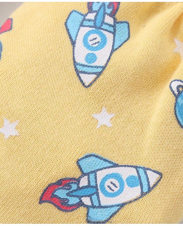 Babyhug 100% Cotton Knit Rocket Printed Mittens & Booties Set - Yellow