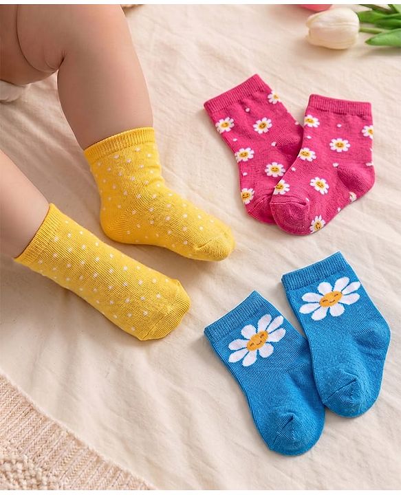 Cutewalk By Babyhug Anti Bacterial Ankle Length Floral & Polka Dots Design Socks Pack of 3 - Blue Yellow & Pink