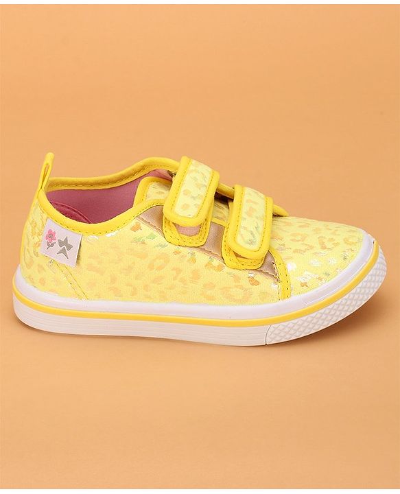 Cute Walk by Babyhug Velcro Closure Casual Shoes - Yellow