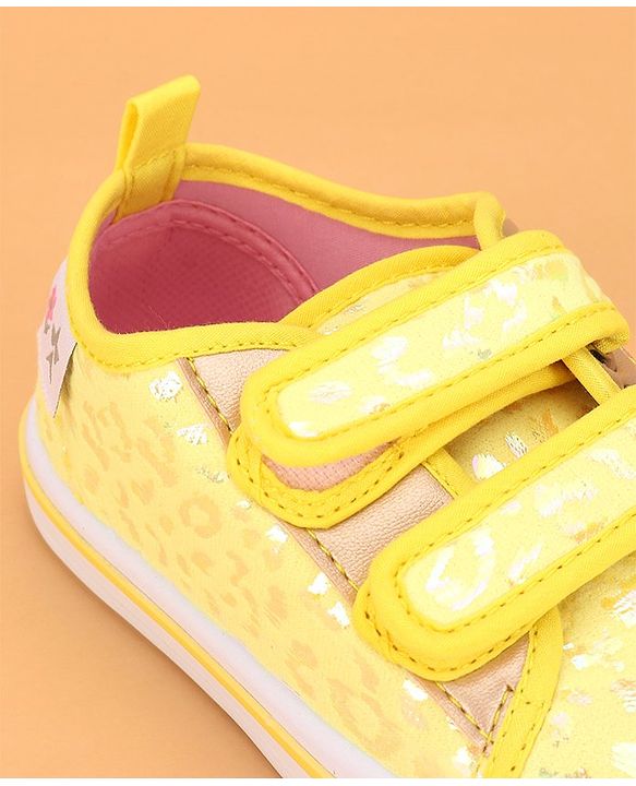 Cute Walk by Babyhug Velcro Closure Casual Shoes - Yellow