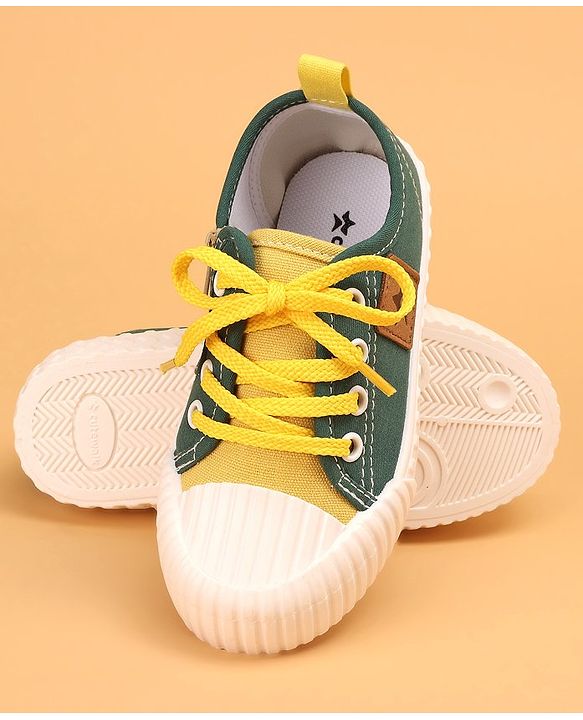 Cute Walk by Babyhug Lace Up Casual Canvas Shoes Patch Applique - Green