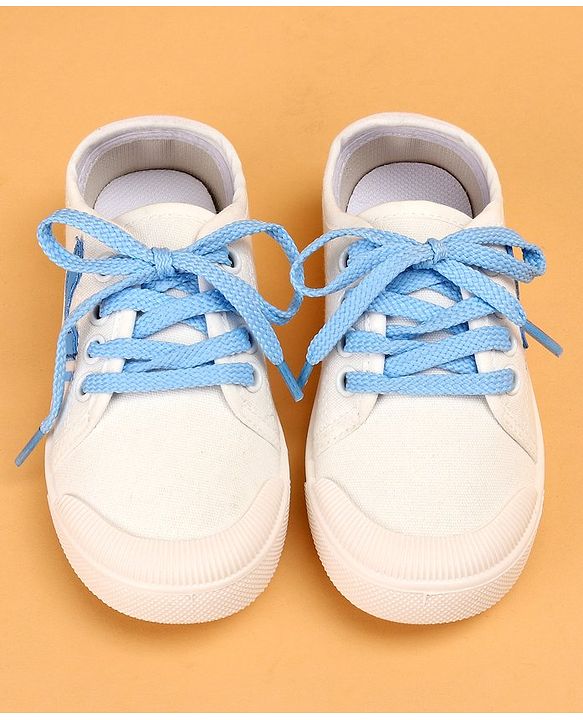 Cute Walk by Babyhug Lace Up Solid Colored Casual Shoes - White