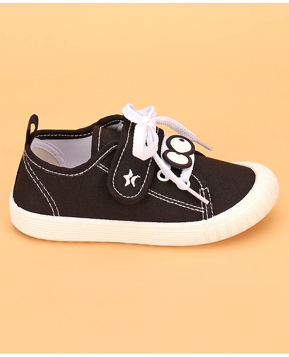 Cute Walk by Babyhug Velcro Casual Shoes- Black