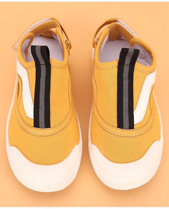 Cute Walk by Babyhug Casual Shoes with Velcro Closure - Yellow