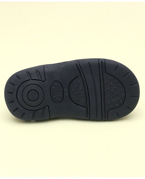 Cute Walk by Babyhug Sandals With Velcro Closure & Floral Applique - Navy