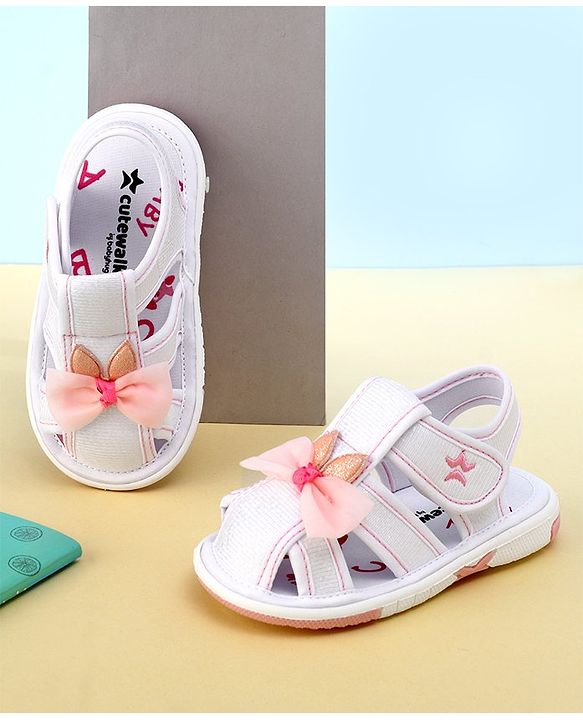 Cute Walk by Babyhug Sandals with Velcro Closure Bow Applique - White(May Very Bow Color)