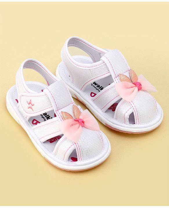Cute Walk by Babyhug Sandals with Velcro Closure Bow Applique - White(May Very Bow Color)