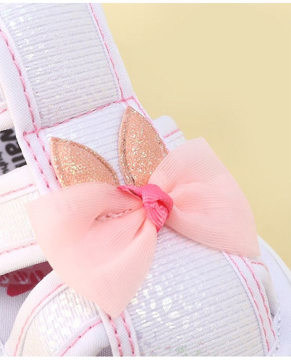 Cute Walk by Babyhug Sandals with Velcro Closure Bow Applique - White(May Very Bow Color)